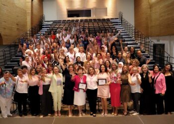 Conferencias sobre cáncer de mama promueven concientización la información, la reflexión y la esperanza en beneficio de Grupo Reto Los Mochis A.C.