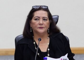 INE asegura que regularizó el proceso de producción de las credenciales de elector