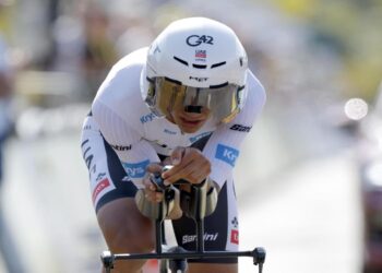 Isaac del Toro conserva podio del Tour de Francia
