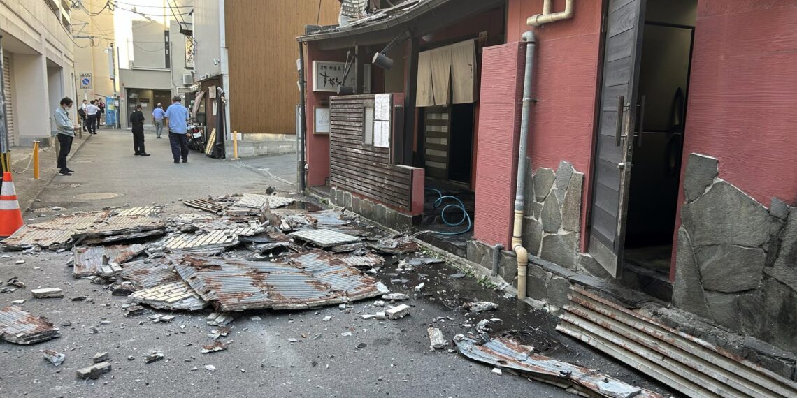 Al menos un muerto, decenas de heridos y atrapados en Japón tras terremoto de magnitud 7.1