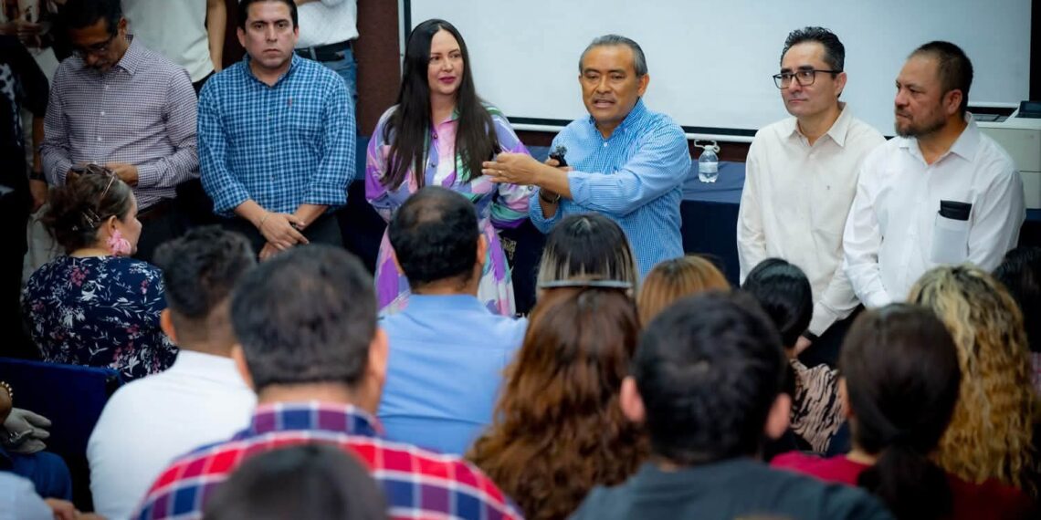 Se prepara la UAS con certidumbre laboral y mejoras en infraestructura; encabezan autoridades reunión de asignación de cargas académicas en la Preparatoria Dr. Salvador Allende