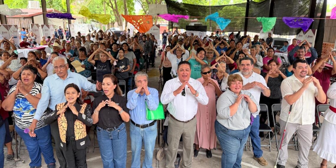 Caravanas del Bienestar acercan servicios gratuitos a familias del Ejido 5 de Mayo