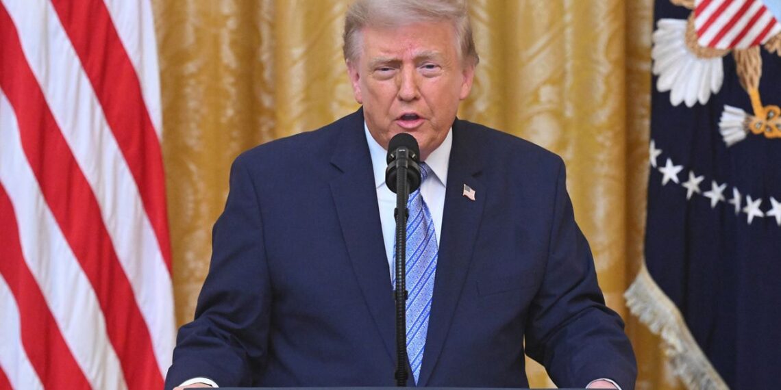 Trump afirma que no hay conversaciones “en curso ni programadas” con Irán