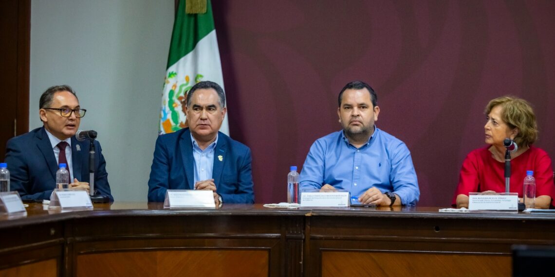 El Rector de la UAS, Dr. Jesús Madueña Molina, testigo de honor en la entrega de la sede de la Universidad Nacional Rosario Castellanos en Culiacán