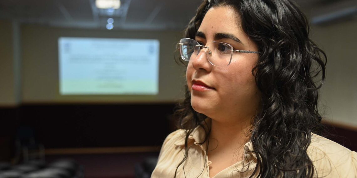 ¡Descifrando los secretos del ARN! Estudiante de Ciencias Biomédicas de la UAS investiga las alteraciones genéticas del cáncer de tiroides en México
