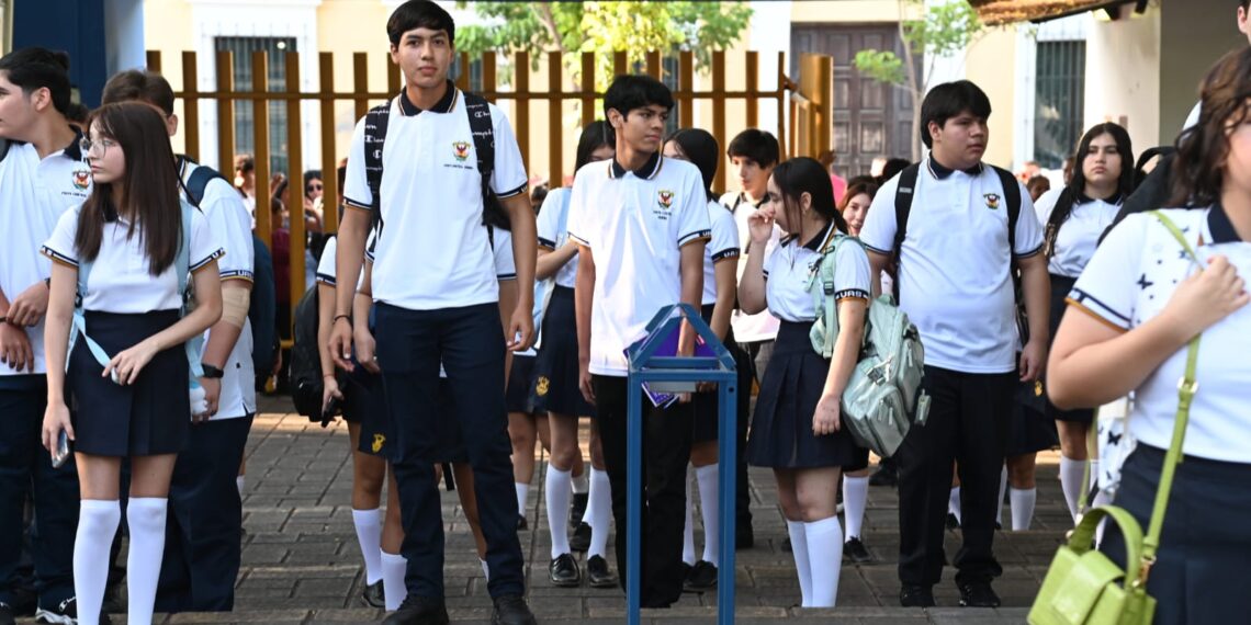 Con dinámicas e integración, la Preparatoria Central Diurna de la UAS da la bienvenida a mil 200 alumnos de nuevo ingreso con curso de inducción
