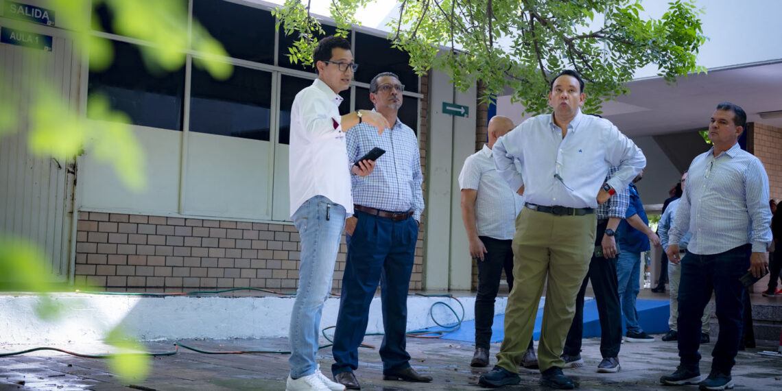 La UAS fortalece mantenimiento y equipamiento previo al ciclo escolar 2026-2027; realizan recorrido de la supervisión y atención en Ciudad Universitaria