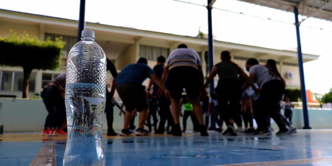 Recomienda investigador de la Facultad de Educación Física y Deporte de la UAS el uso de electrolitos en entrenamientos de más de una hora
