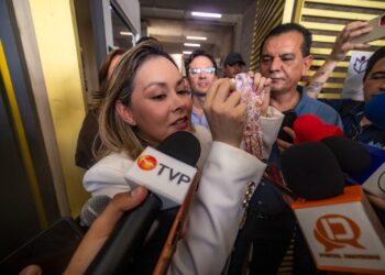 Anuncia Gobernadora Yeraldine Bonilla la reapertura del programa “Ponte al Corriente”, para apoyar la economía familiar en Sinaloa
