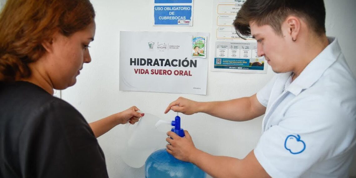 Salud Municipal mantiene puntos de hidratación ante las altas temperaturas en Ahome