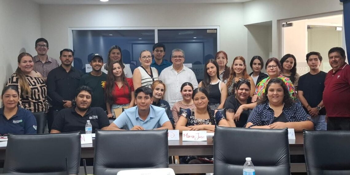 Capacitación gratuita abre nuevas herramientas para emprendedores y empresarios de Ahome