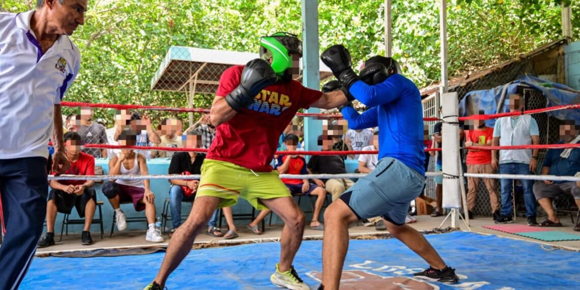 Personas Privadas de la Libertad participan en encuentro de box y reactivan el gimnasio del Centro Penitenciario de Aguaruto