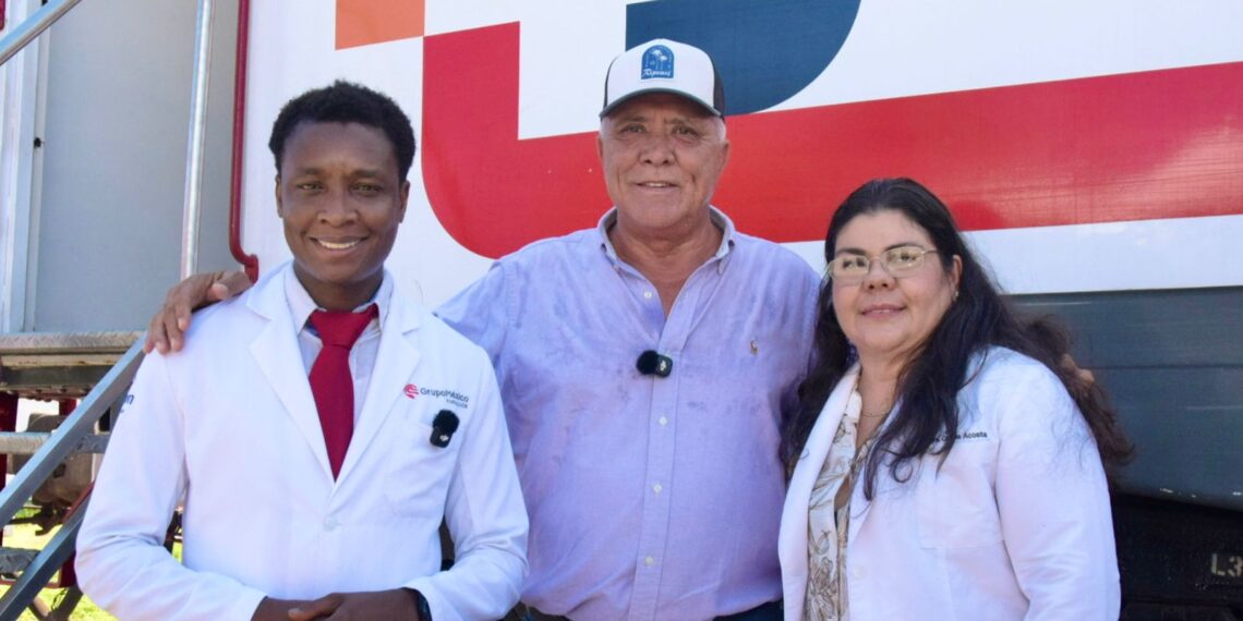 Llega Dr. Vagón a El Fuerte y brinda atención médica gratuita y especializada