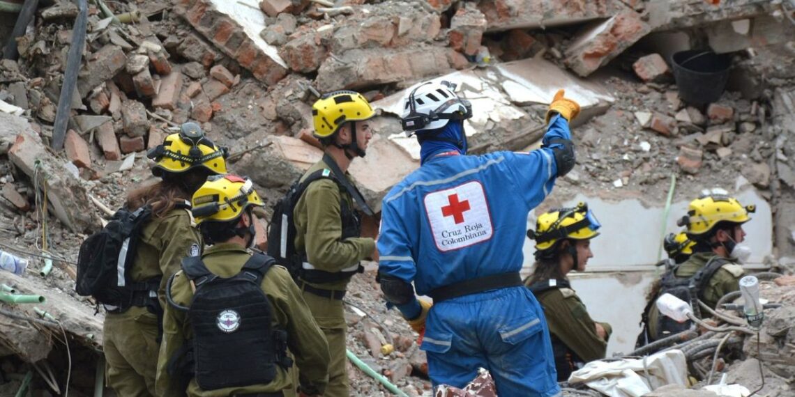 Sheinbaum confirma dos mexicanos muertos tras el terremoto en Colombia
