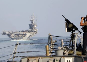 EE.UU. confirma un ataque “de precisión” contra objetivos iraníes en el estrecho de Ormuz