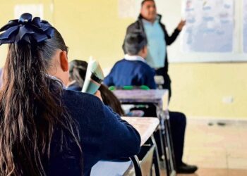 Diputados proponen que la educación financiera sea obligatoria