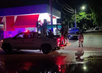Atacan a balazos a jardinero en el fraccionamiento Los Ángeles de Culiacán