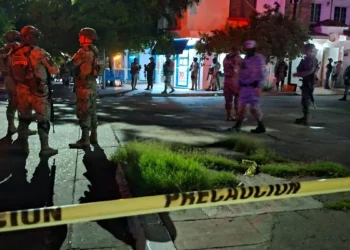 Asesinan a médico de 76 años dentro de su farmacia en Culiacán