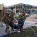 Guerra en Ucrania: Kyiv y Moscú intercambian 285 cuerpos de soldados caídos