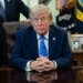 Trump impone aranceles a insumo para fabricar paneles solares y semiconductores
