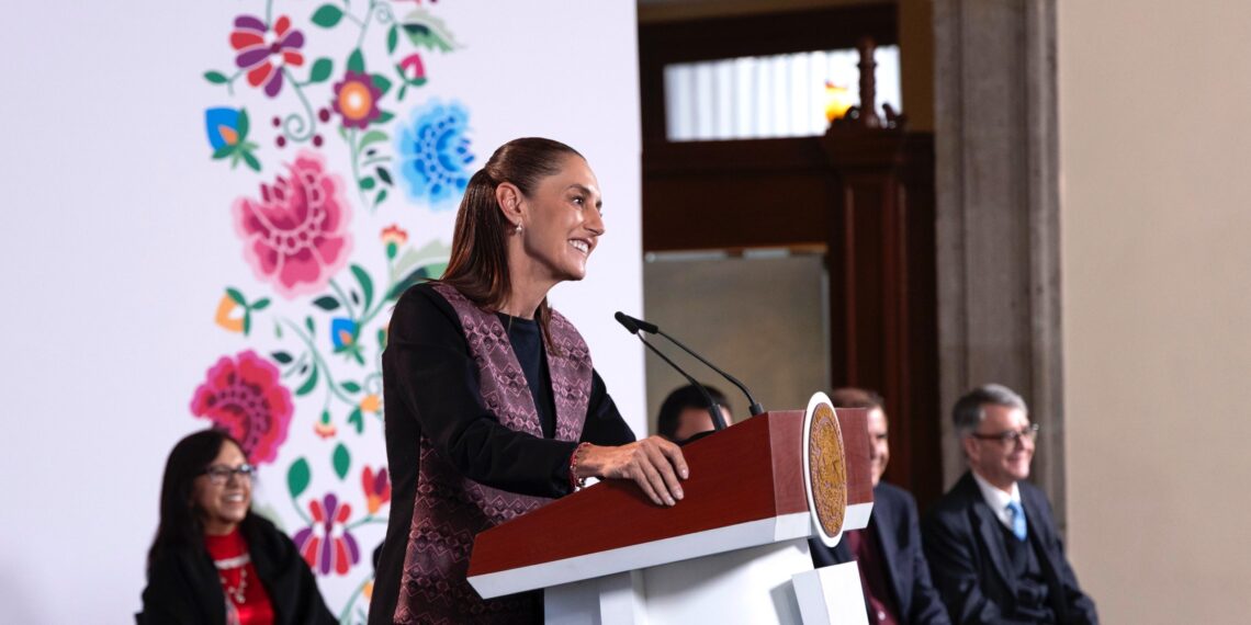 Los Programas para el Bienestar son apoyo directo a la gente y a la economía: Presidenta Claudia Sheinbaum; al cierre del 2026 beneficiarán a 42.8 millones de personas con una inversión de 1 bdp