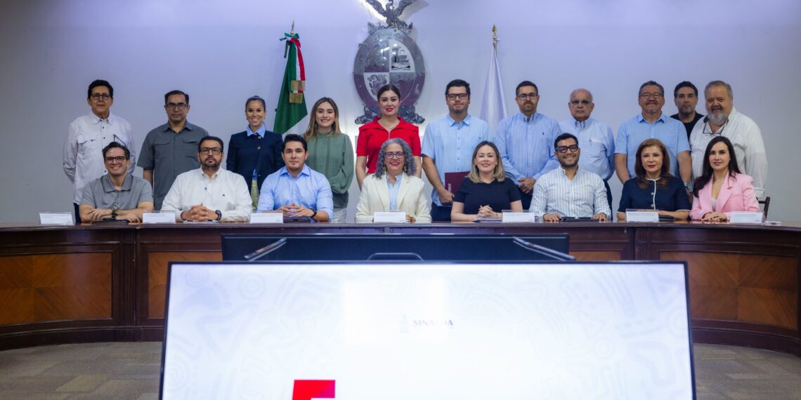 Gobernadora Graciela Domínguez se reúne con el gabinete para analizar avances rumbo al Quinto Informe