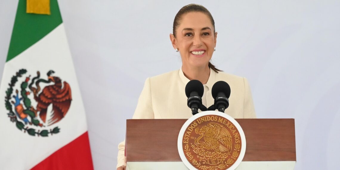 La atención a las causas de la Estrategia Nacional de Seguridad y la cero impunidad reducen en 54% los homicidios dolosos en tabasco: Presidenta Claudia Sheinbaum