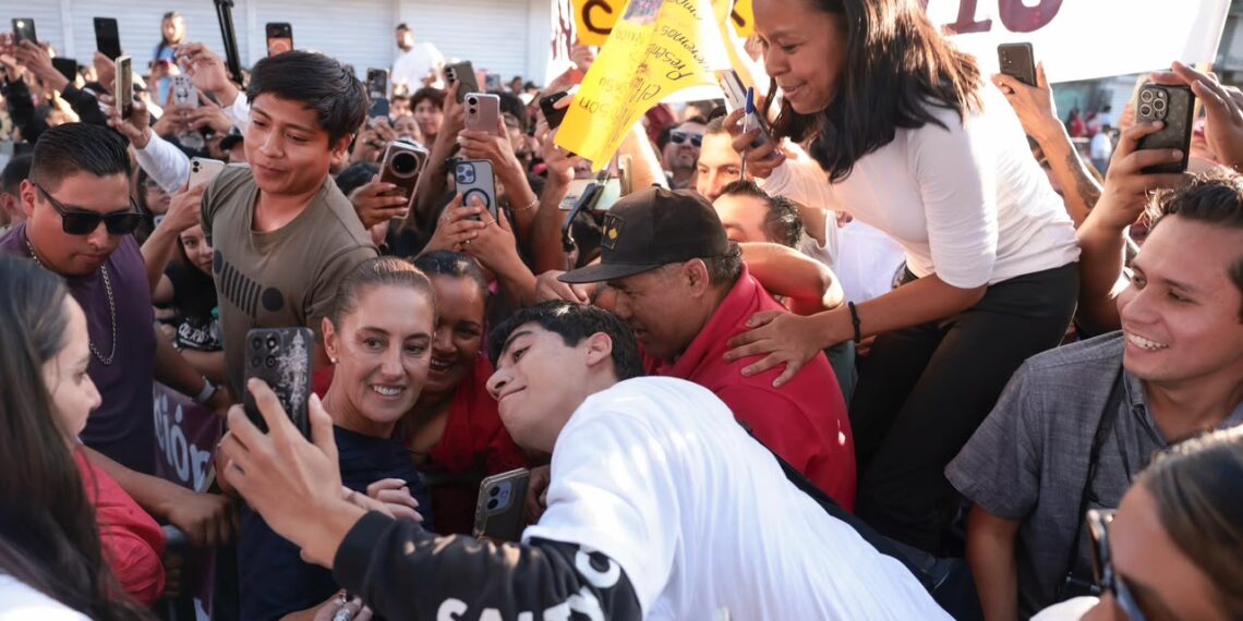 ¡Fin de semana histórico! 240 mil mexicanas y mexicanos acompañaron a la Presidenta Claudia Sheinbaum en su recorrido por ocho estados