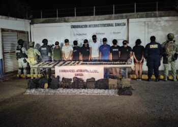 Se detiene a 9 personas y aseguran armamento en el municipio de “El Rosario”, Sin