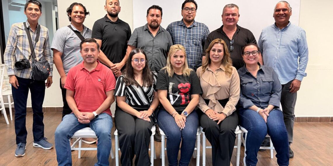Personal de Comunicación Social se capacita en Código de Ética y Conducta para servidores públicos