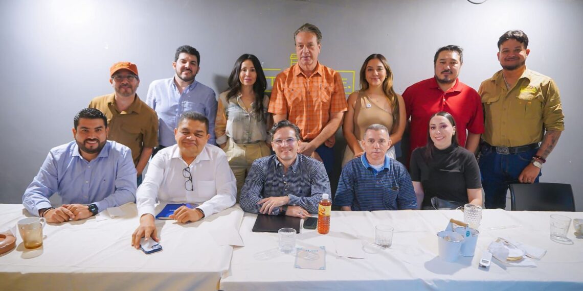 Secretaría de Economía escucha planteamientos de empresarios del centro de Culiacán