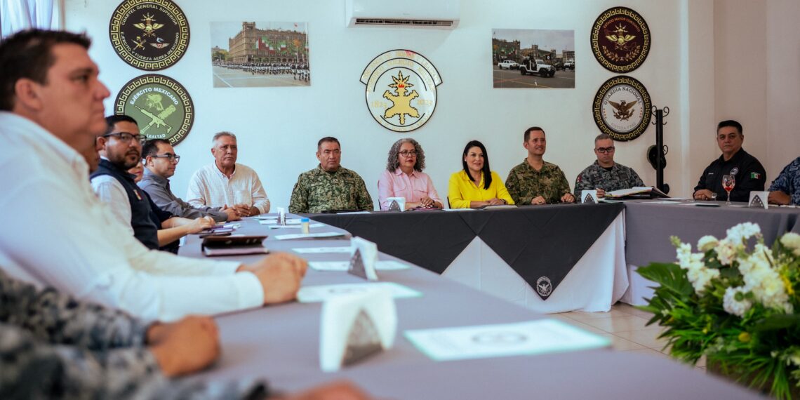 Gobernadora Graciela Domínguez Nava encabeza la Mesa de Construcción de Paz y Seguridad en el municipio de Choix