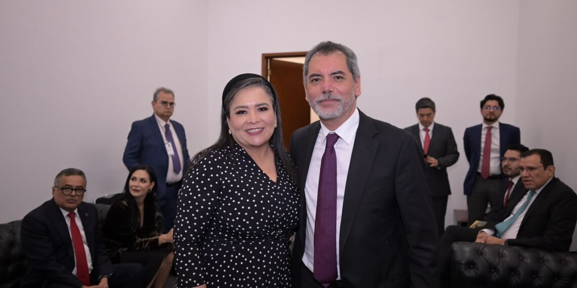 “Vamos a defender lo que Ahome y Sinaloa necesitan en el Presupuesto 2027”: Ana Ayala