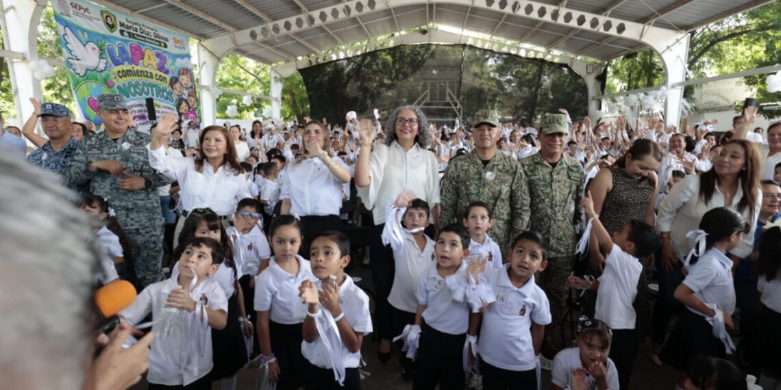 La paz la construimos unidos, gobierno y sociedad, expresa la Gobernadora Graciela Domínguez