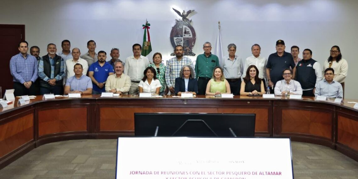Trazan ruta para rescate de la pesca de altamar, en reunión encabezada por la Gobernadora Graciela Domínguez y Columba López, secretaria de Agricultura