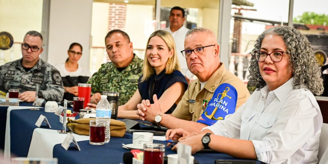 Gobernadora Graciela Domínguez Nava, preside la Mesa de Construcción de Paz y Seguridad con alcaldes del sur de Sinaloa