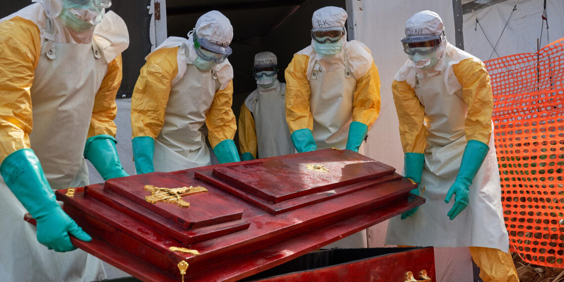 Brote de ébola deja más de 3 mil muertos en República Democrática del Congo