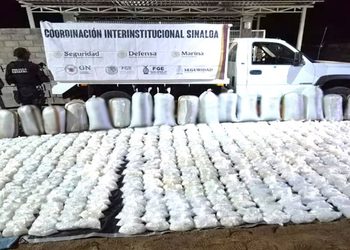 ¡Son 350 MDP! Aseguran más de 1,300 kilogramos de metanfetamina en Culiacán