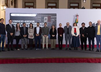 Presidenta Claudia Sheinbaum presenta al Consejo Asesor para la Transformación Digital del Sector Salud; automatizará la entrega de medicamentos e insumos médicos