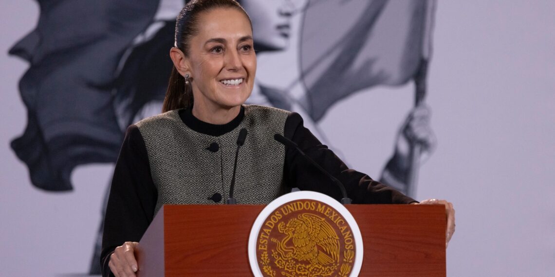 Presidenta Claudia Sheinbaum encabeza sorteo de asignación de 448 viviendas de la CONAVI en Pátzcuaro, Michoacán