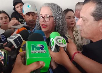 Avanza rehabilitación eléctrica en escuelas: restan 10 planteles y prevén concluir en mes y medio