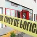 Mujer asalta sucursal bancaria y detona bomba molotov durante atraco en Guadalajara