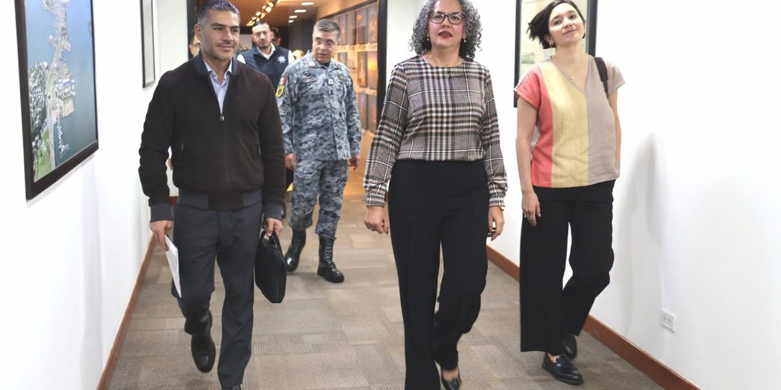 Omar García Harfuch sostiene reunión de seguridad en Sinaloa con la gobernadora Graciela Domínguez Nava
