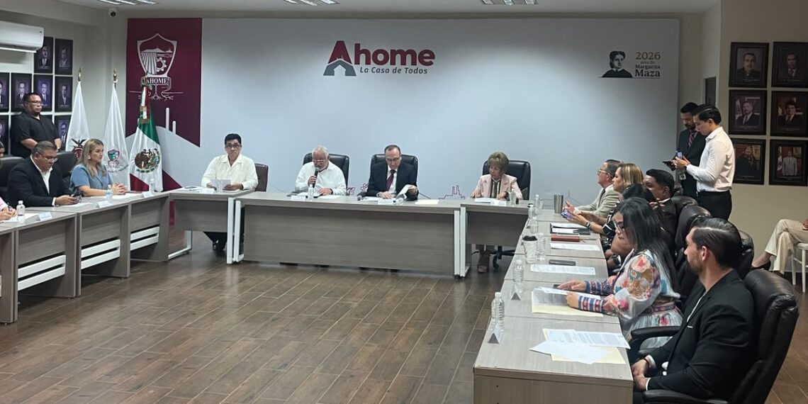 RINDE EL ALCALDE ANTONIO MENÉNDEZ SU SEGUNDO INFORME ANTE CABILDO DE AHOME