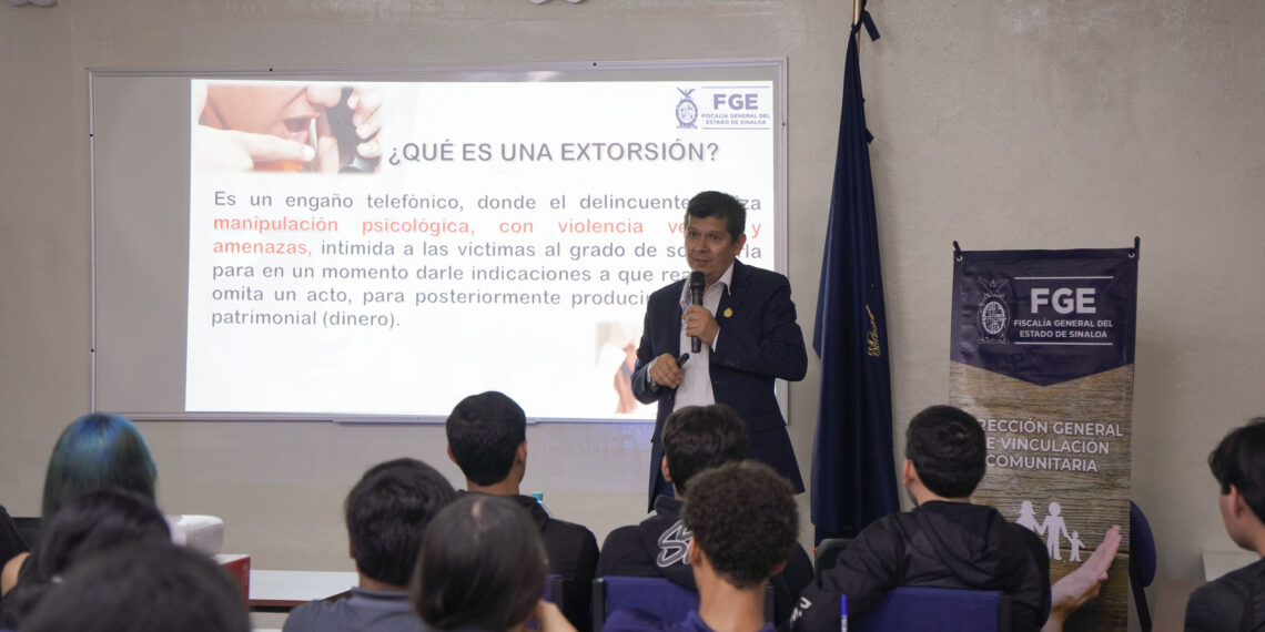 Ofrecen la Unidad Académica de Criminalística de la UAS y la FGE herramientas e información preventiva a sus alumnos para evitar caer en estafas telefónicas