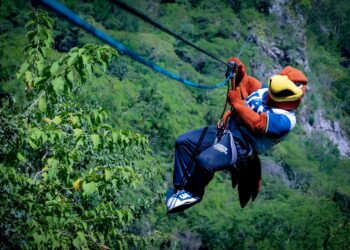 Entre montañas, paisajes espectaculares y guacamayas verdes: la Reserva Ecológica de la UAS reabre sus puertas para vivir una aventura en Cosalá