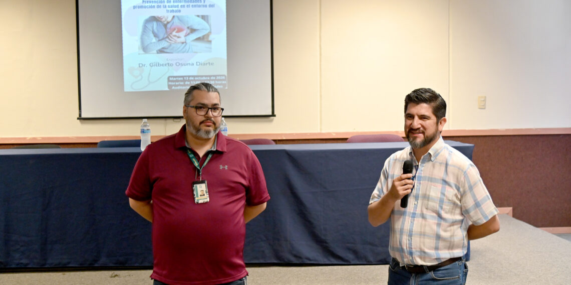 La Unidad de Bienestar Universitario y el IMSS acercan el programa Entornos Laborales Seguros y Saludables a la Facultad de Historia de la UAS