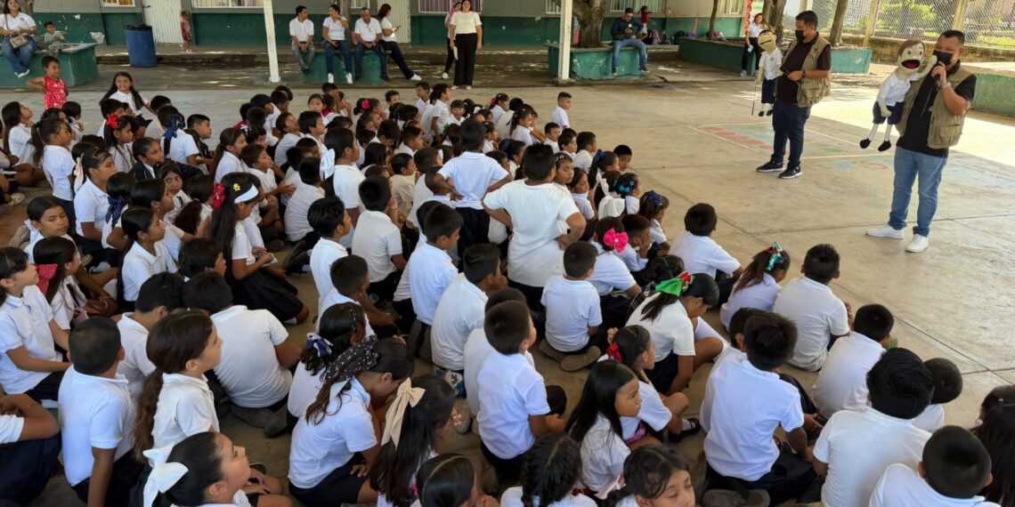 “Sinaloa Previene” llega a planteles educativos de Isla del Bosque en Escuinapa