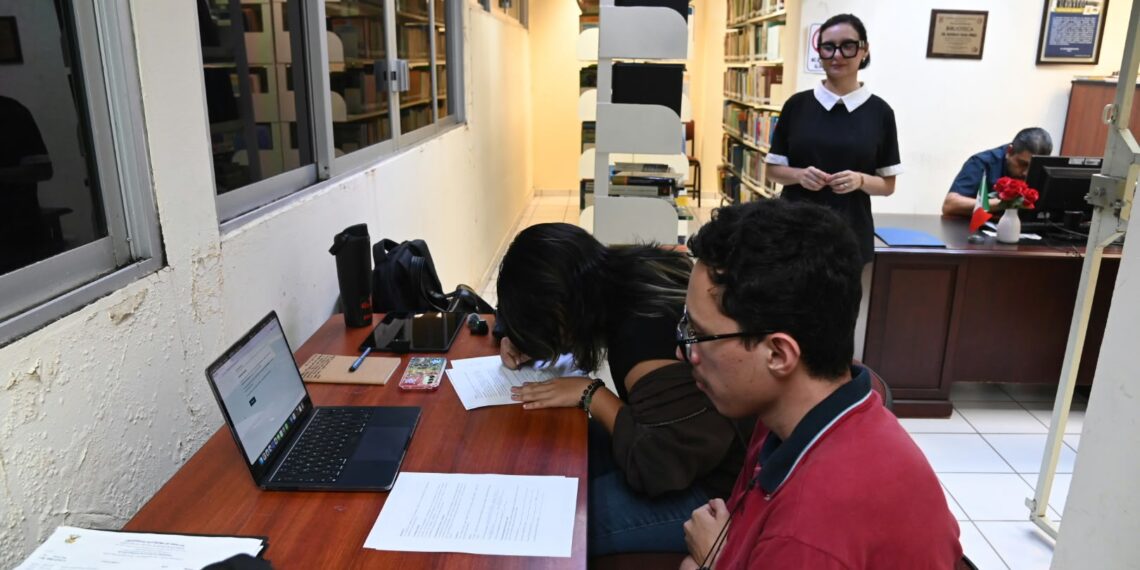 Investigadores de la UAS aplican el “Test de Turing generacional” para medir la capacidad de alumnos y docentes al identificar contenidos generados por Inteligencia Artificial