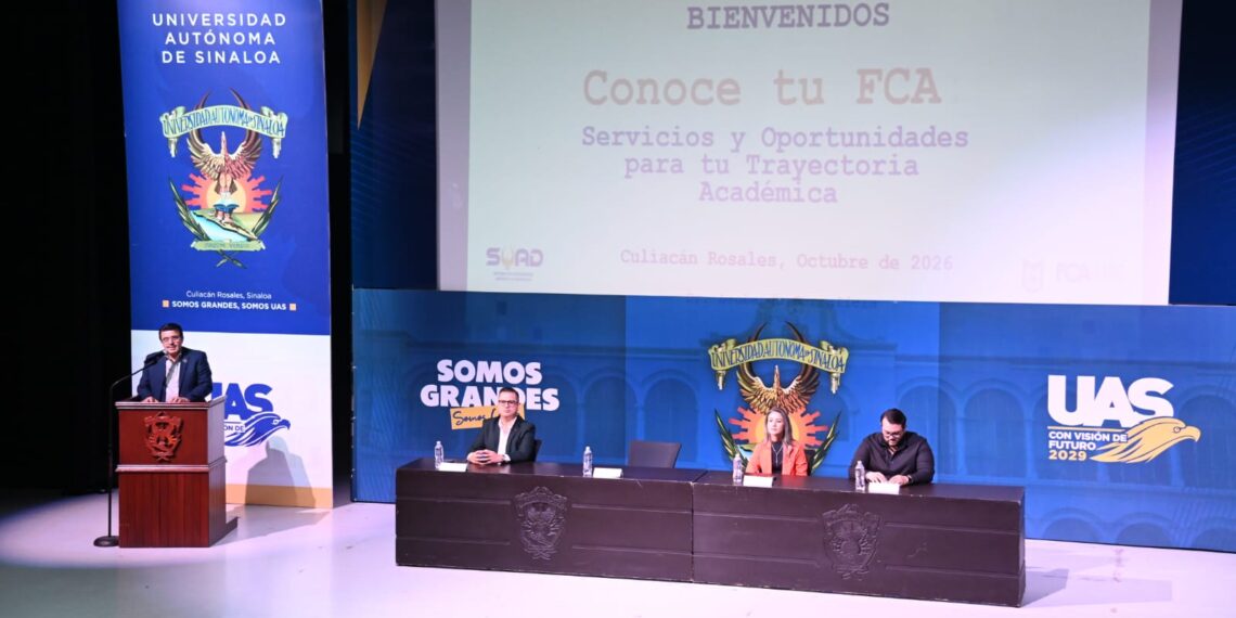 Muestran a estudiantes de nuevo ingreso la oferta de servicios, programas de apoyo e infraestructura con que cuenta la Facultad de Contaduría y Administración de la UAS